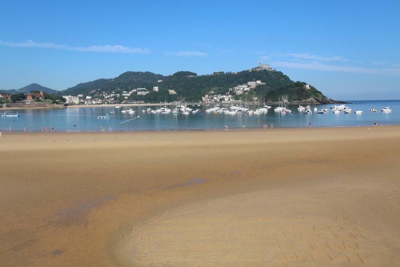 Modern & Spacious Apartment Near La Concha Bay San Sebastián Zewnętrze zdjęcie